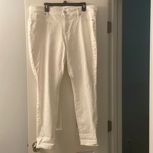 NWT Loft Plus Modern Skinny White Jeans Size 18